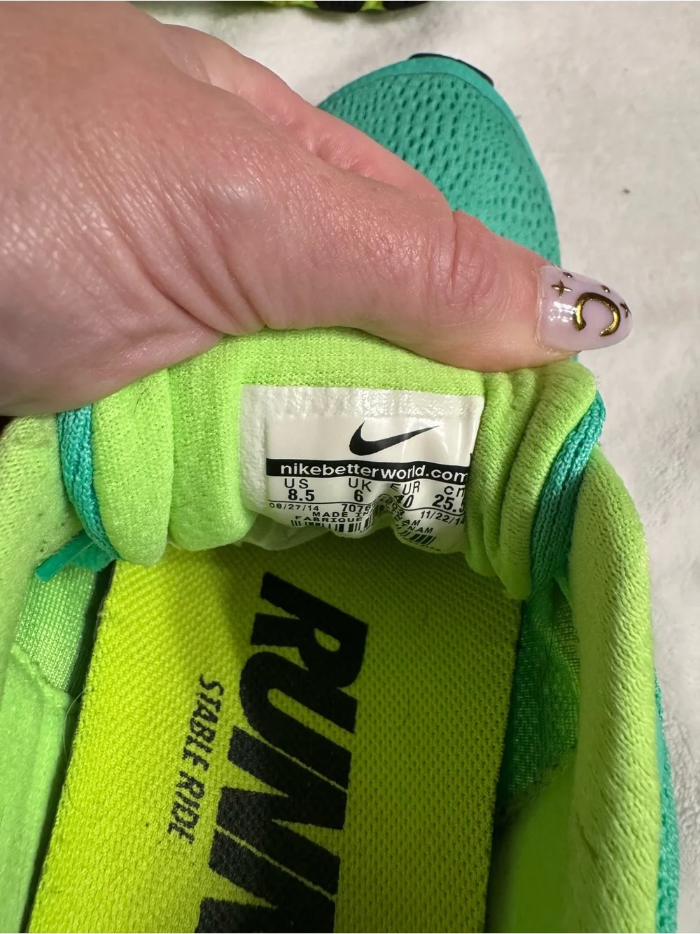 Nike Air Zoom Fly 2 - size 8.5